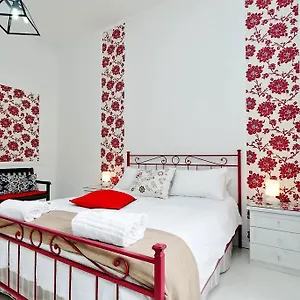  Apartment Charming Antonia 300 Mt From Colosseum Italy